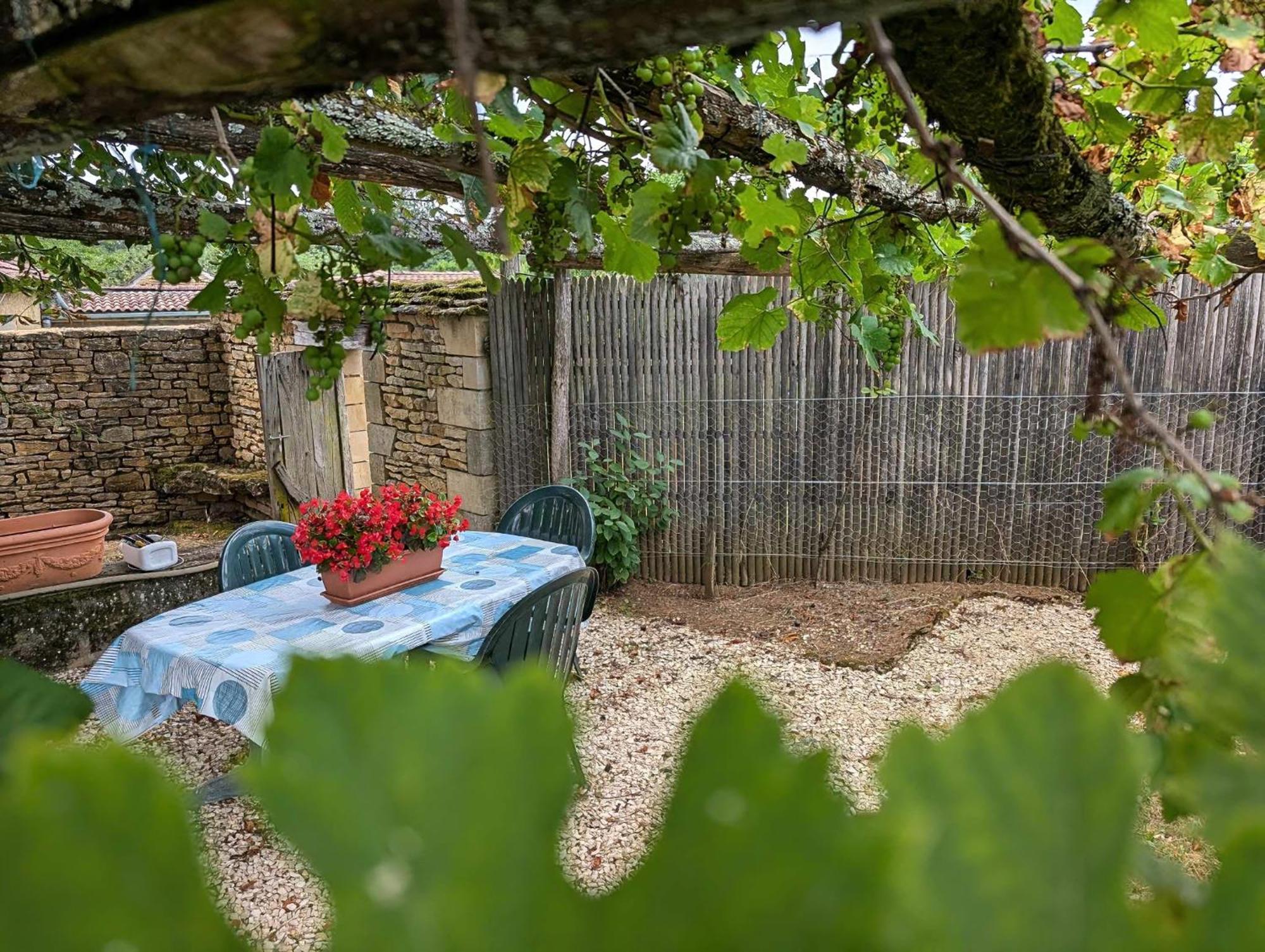 La Bougie Perlee 2 Villa Saint-Crepin-et-Carlucet Luaran gambar